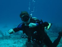 201001-cyb-underwater